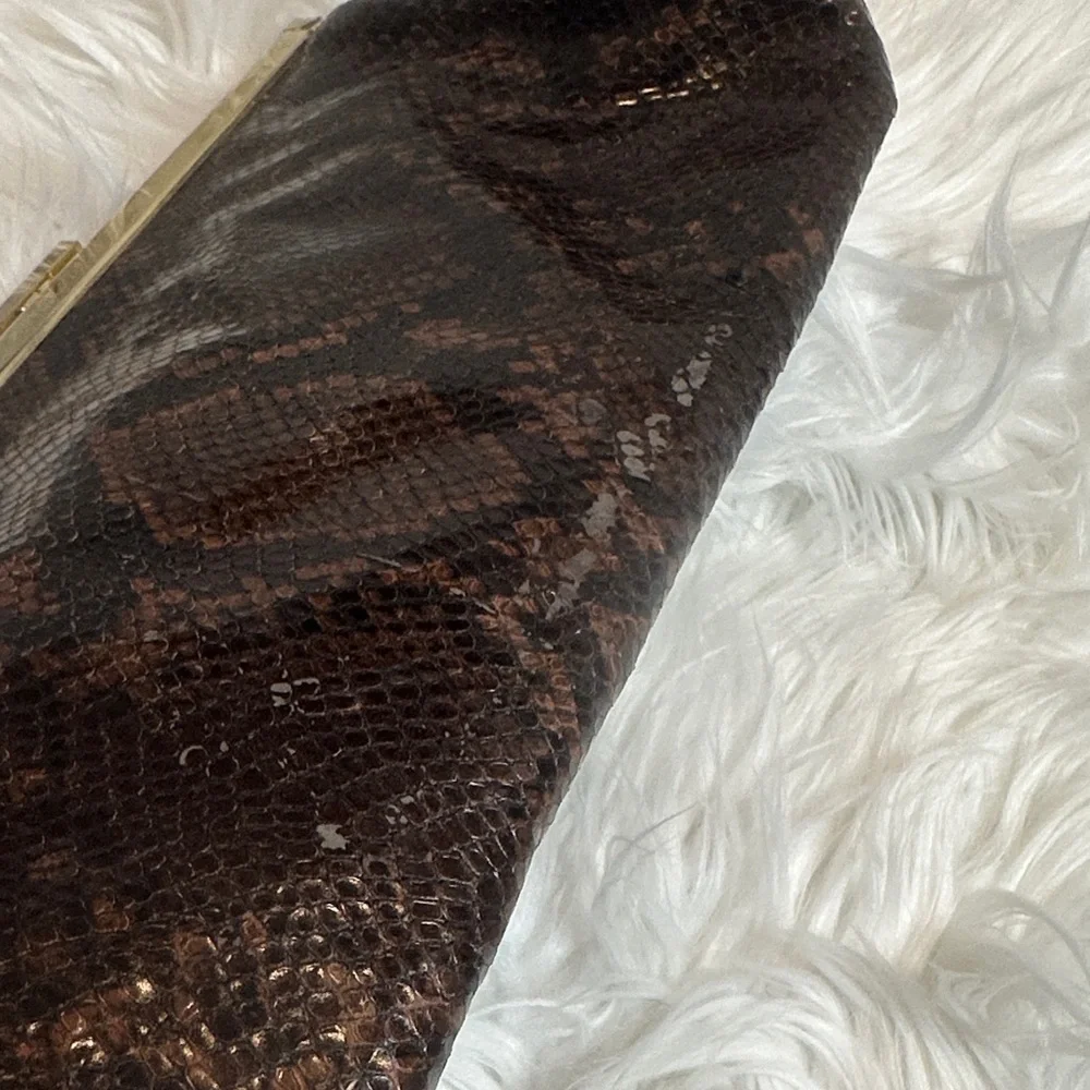 Preloved Elegant Vintage Italian Leather Brown Snakeskin Clutch Bag - Picture 16 of 16